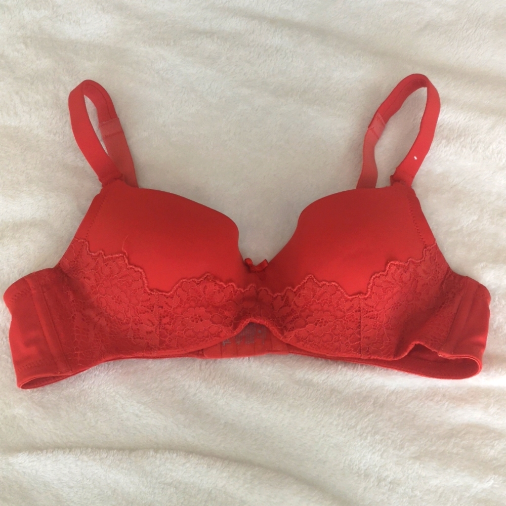 Nursing bra in 36B